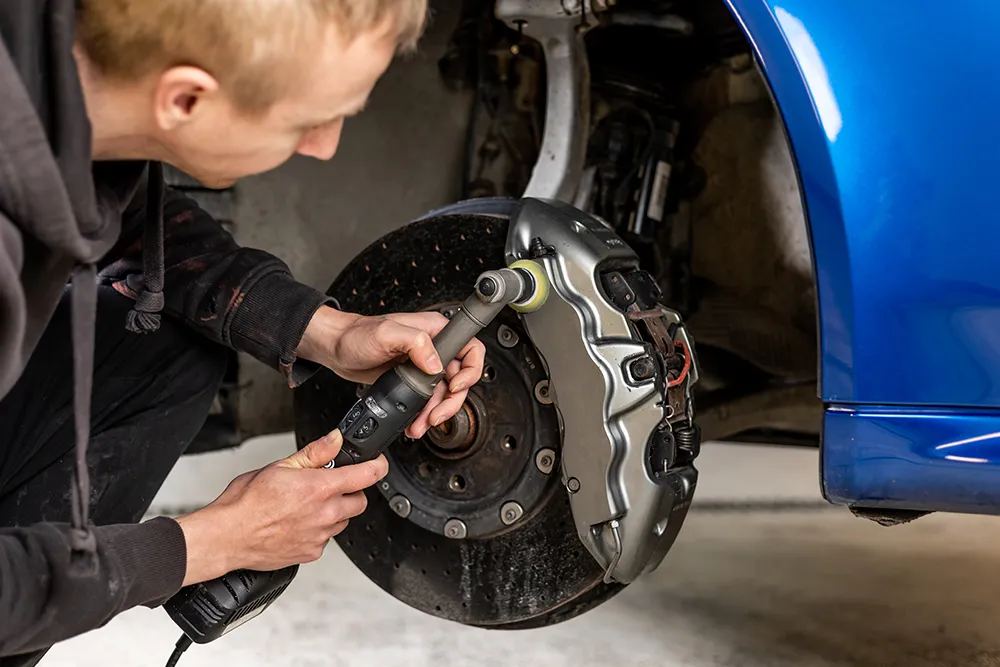 Brake Repair: What You Need To Know About Brake Pads And Rotors